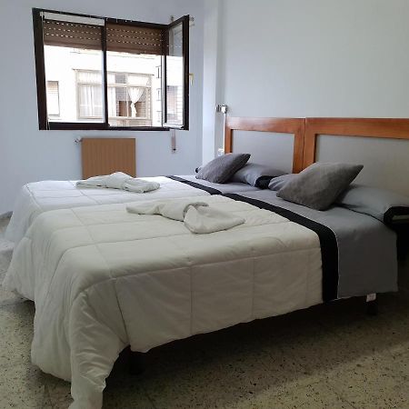 Apartamentos O Cargadeiro Ribadeo Ngoại thất bức ảnh